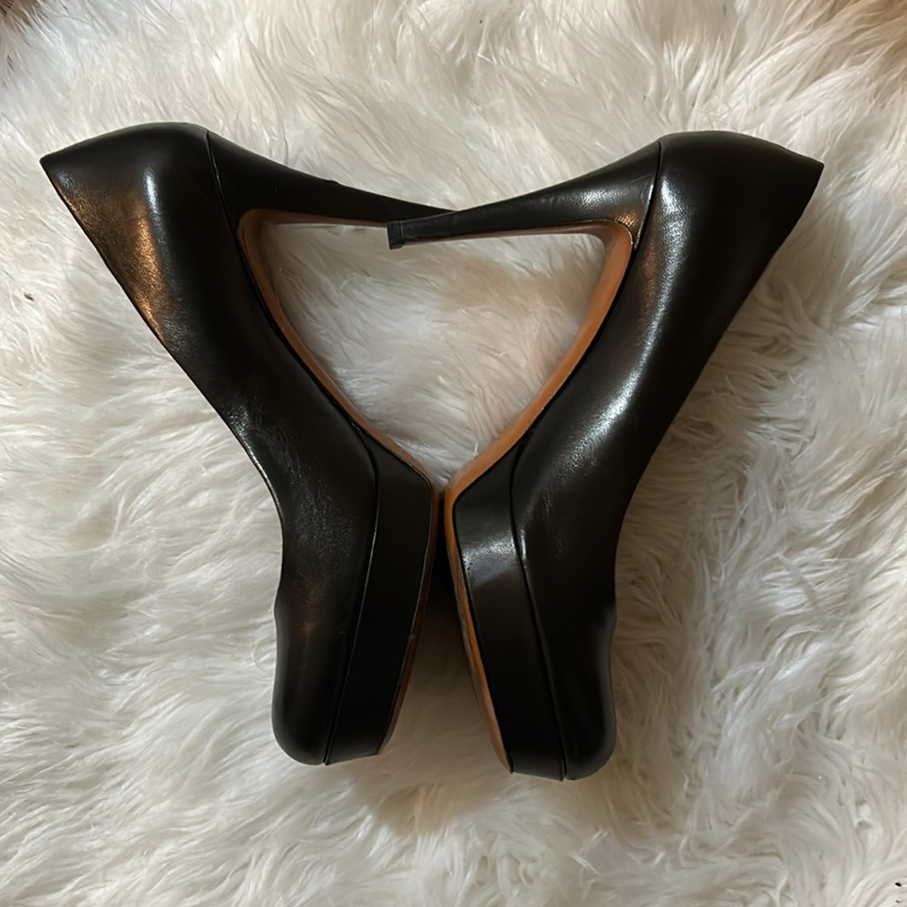 💋💋 GUCCI HEELS